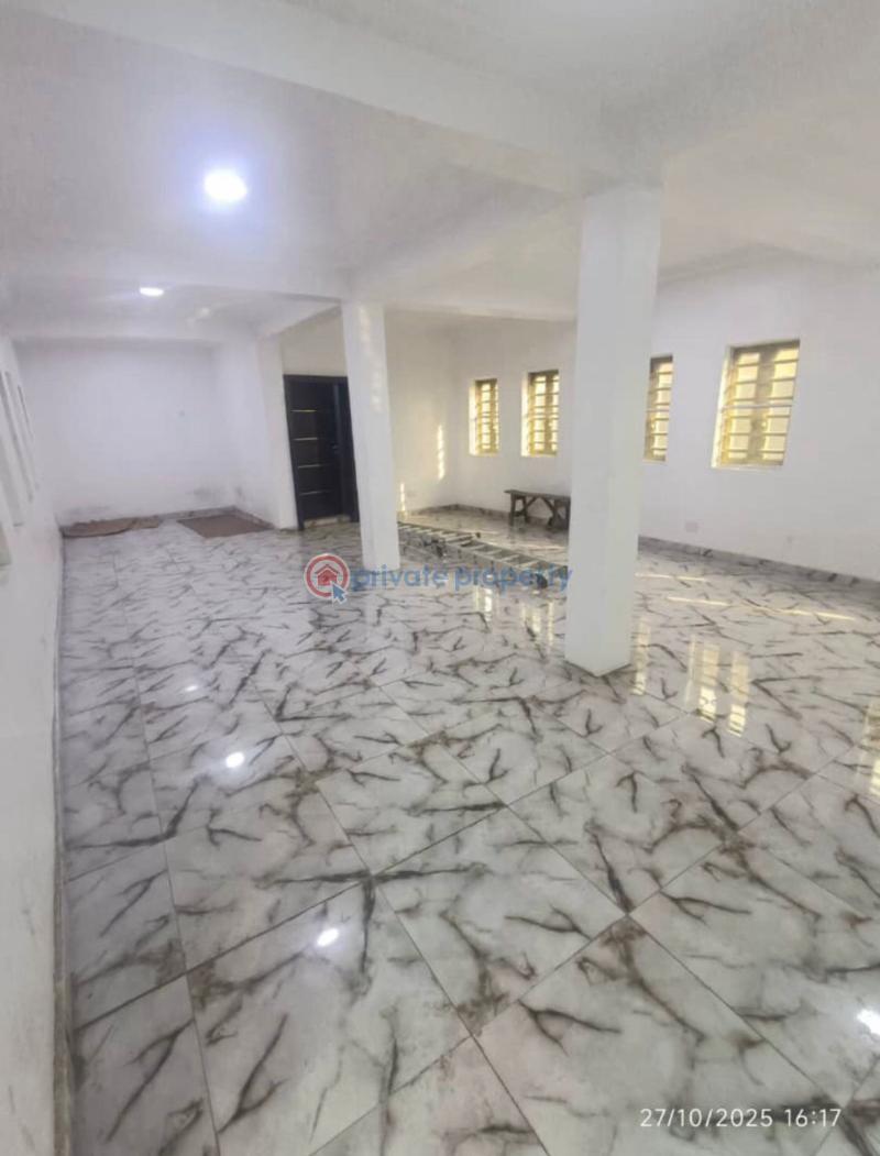 Office For Rent Fadeyi, Ikorodu Road Jibowu Yaba Lagos