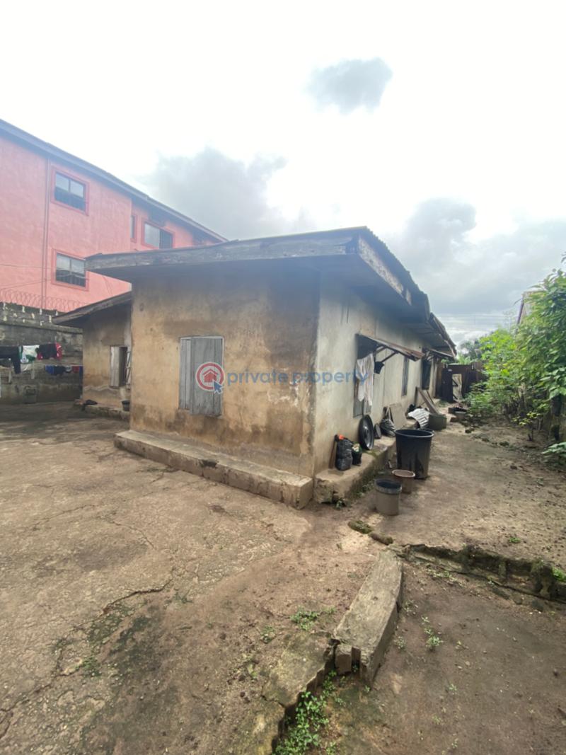 600sqmts of land with building facing the tarred access - 5 Mixed use Land For Sale Apiti Street, Orji, Owerri North Lga Owerri Imo - 5
