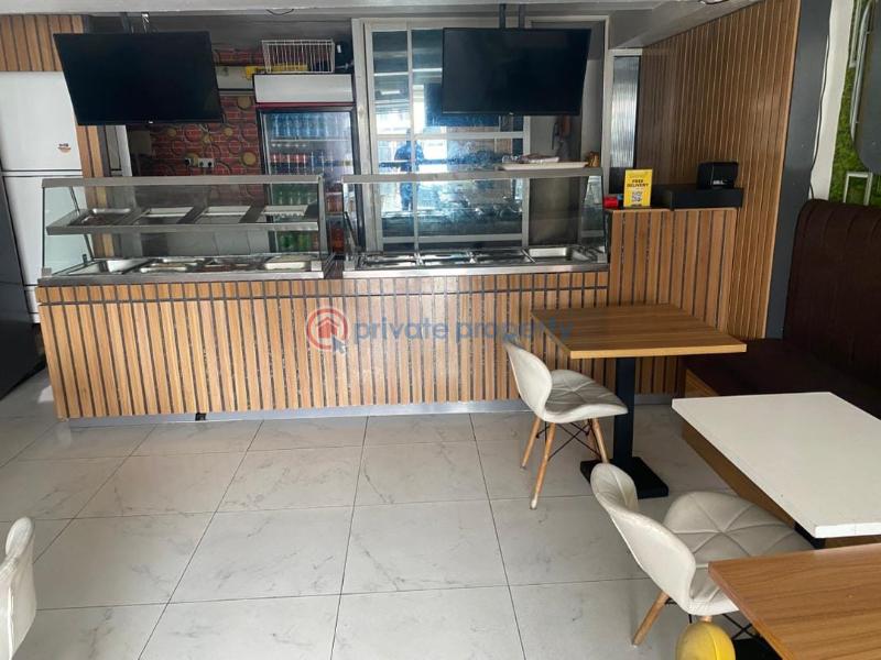 Mall/Complex/Plaza For Rent Lekki Phase 1 Lagos - 0