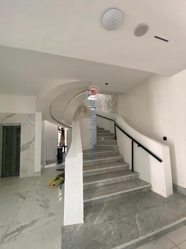 6 bedroom Detached Duplex For Sale Ikota Lekki Lagos - 2