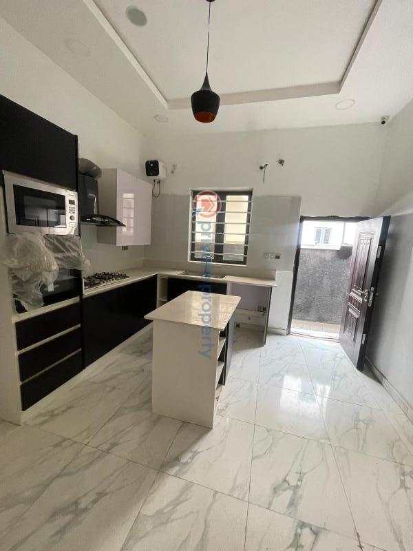 4 bedroom Detached Duplex For Sale Chevron Drive Lekki Lagos - 3