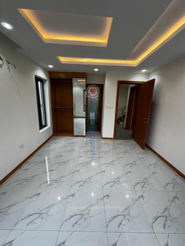4 bedroom Semi detached Duplex For Sale Mende Maryland Lagos - 7