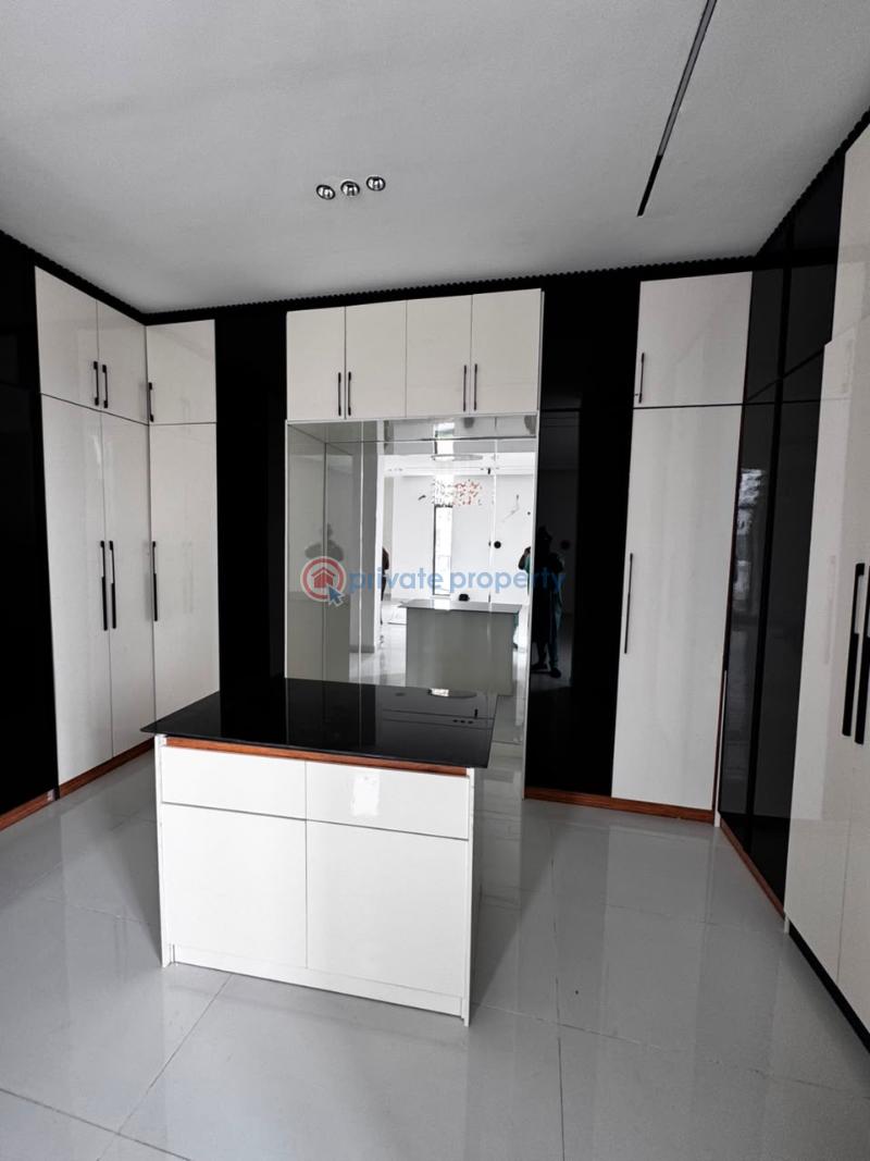 6 bedroom Detached Duplex For Sale Lekki Phase 1 Lagos - 15
