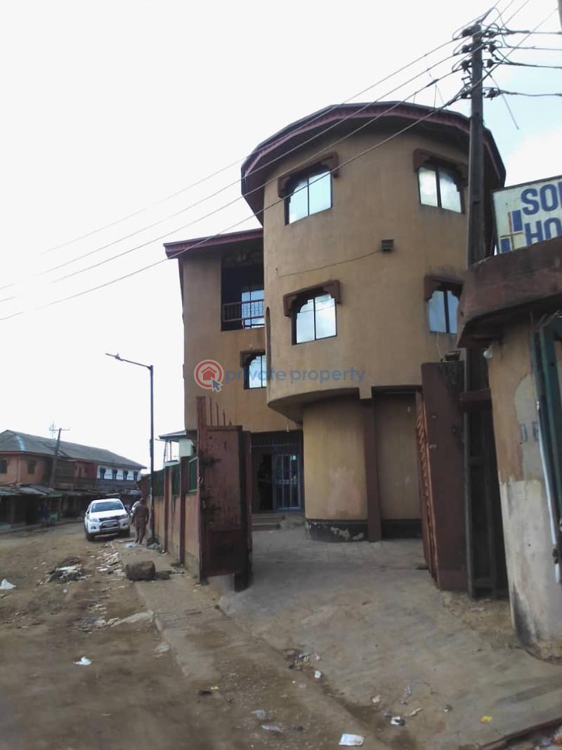 6 bedroom Duplex For Sale Abeokuta Street,off Okunola B/stop,egbeda Lagos Alimosho Lagos - 0