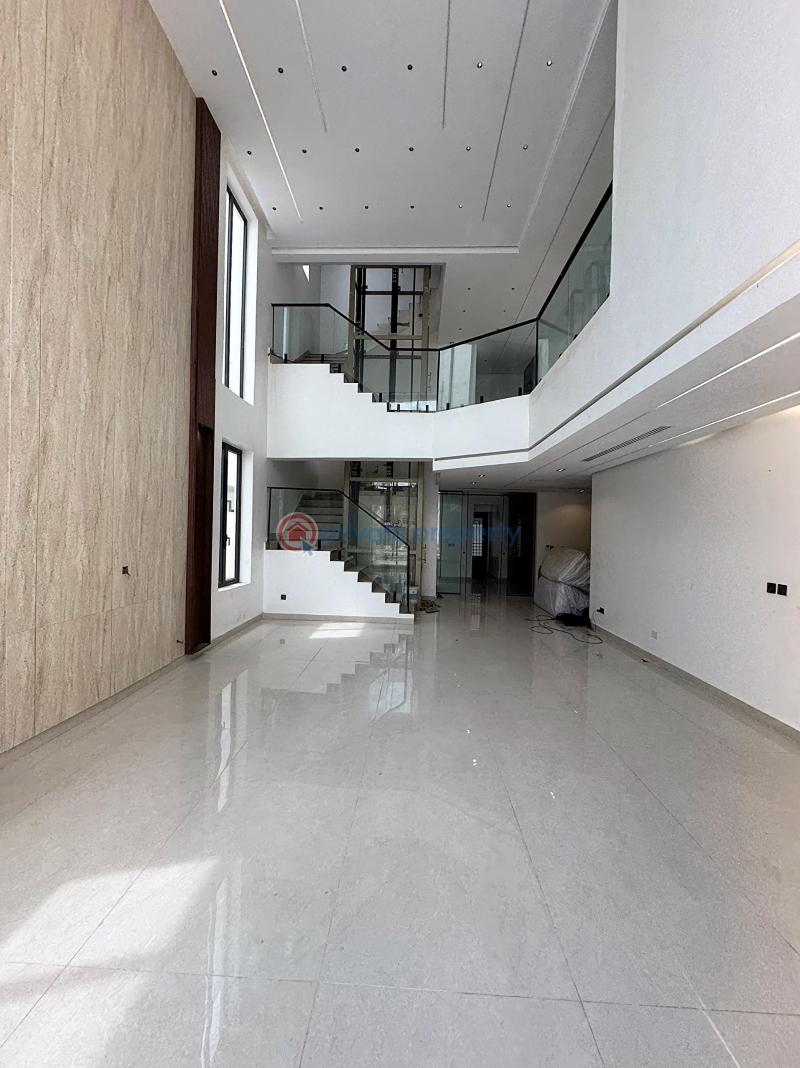 6 bedroom House For Sale Lekki Phase 1 Lagos - 1