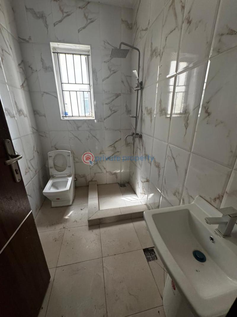 6bedroom fully detached duplex with bq with swimming and a gym - 5 6 bedroom Detached Duplex For Sale Ikeja GRA Lagos - 5