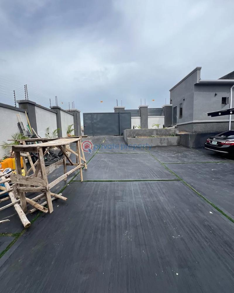 6 bedroom Detached Duplex For Sale Guzape Main Guzape Abuja Phase 1  - 7