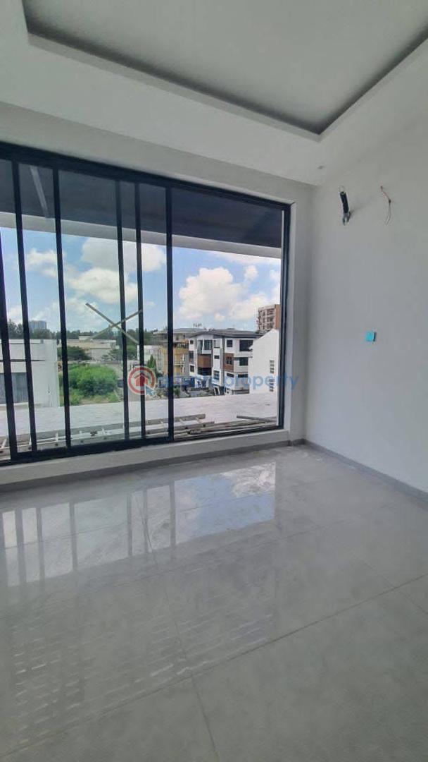 6 bedroom Detached Duplex For Sale Banana Island Ikoyi Lagos - 4