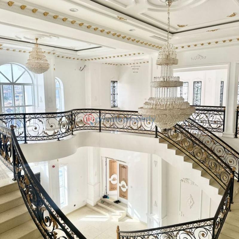 6 bedroom Detached Duplex For Sale Guzape Abuja Phase 1  - 1