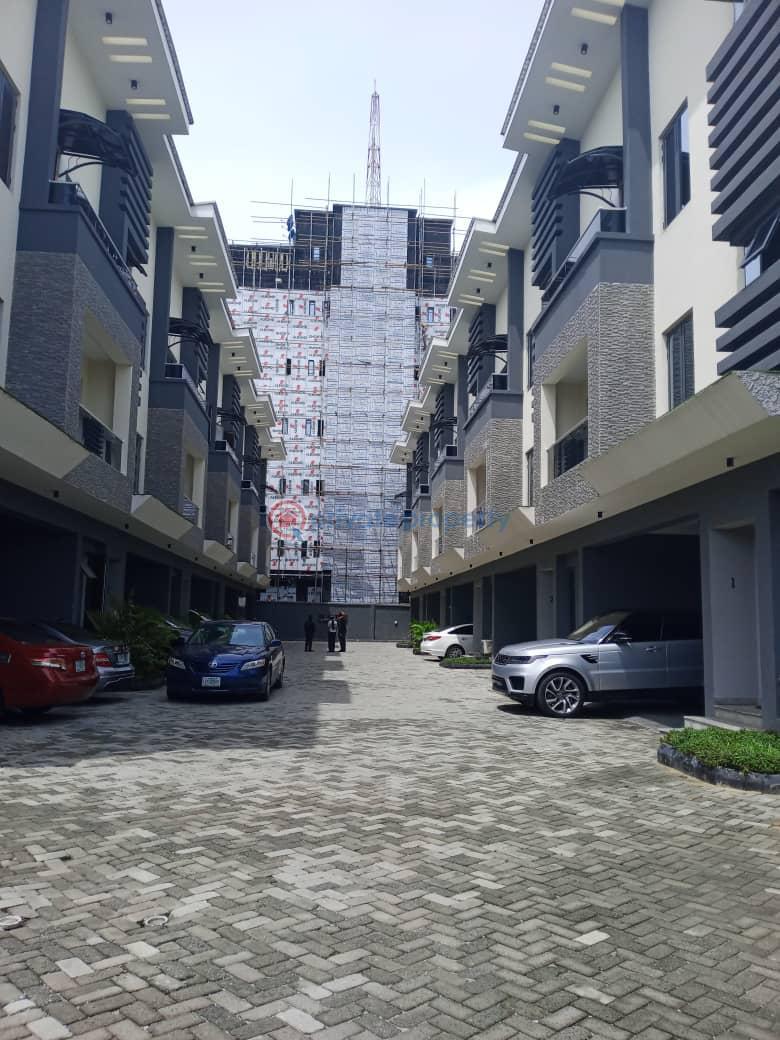 6 bedroom Duplex For Rent Lekki Phase 1 Lagos - 3