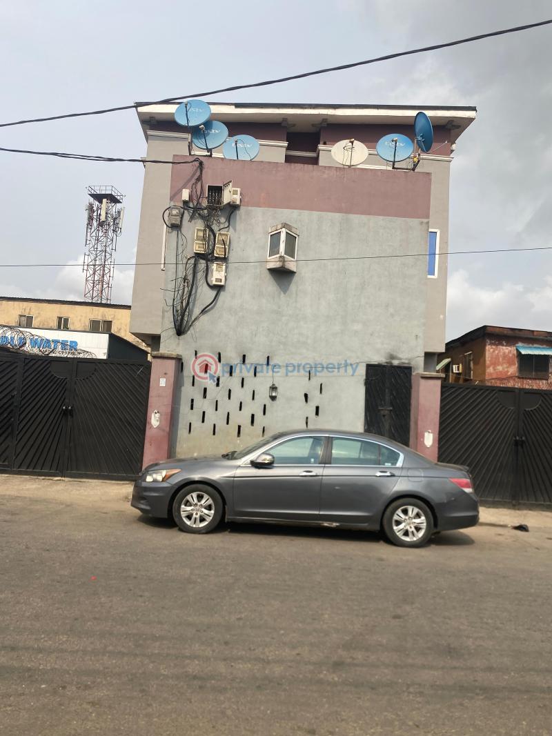3 bedroom Block Of Flats For Sale Aguda Ogba Lagos - 2