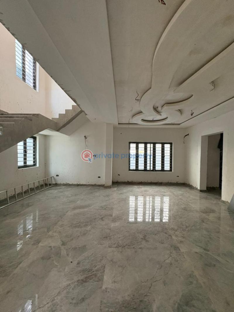7 bedroom House For Sale Lekki Lagos - 23