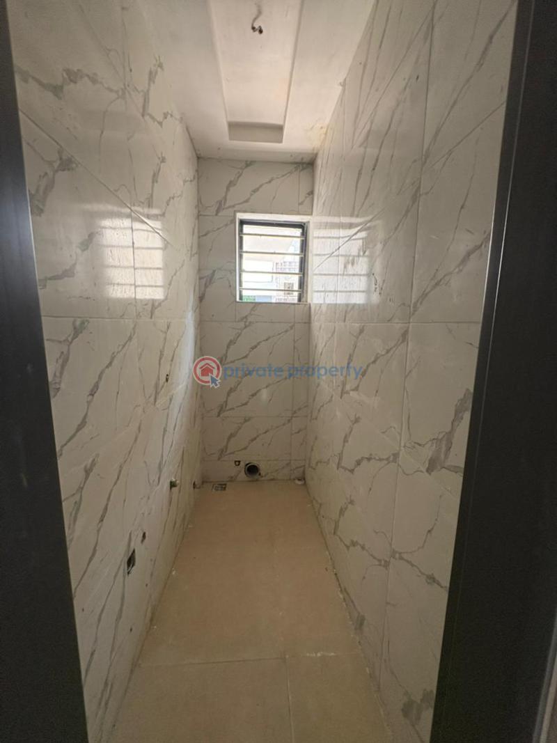 7 bedroom House For Sale Lekki Lagos - 16