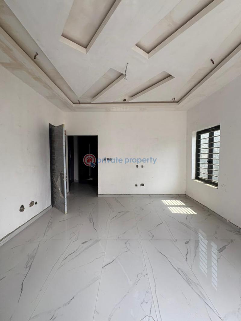 7 bedroom House For Sale Lekki Lagos - 12