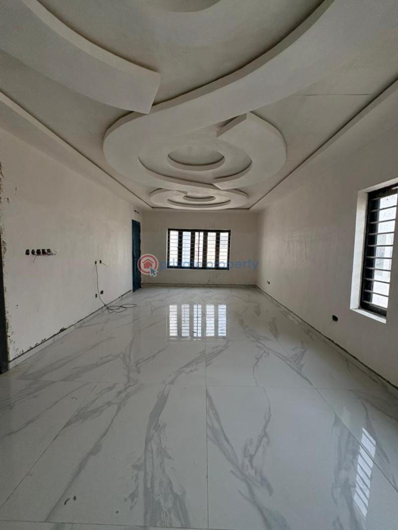7 bedroom House For Sale Lekki Lagos - 18