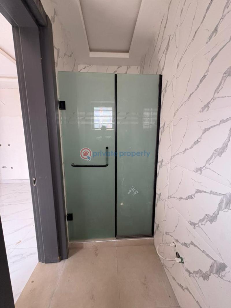 7 bedroom House For Sale Lekki Lagos - 20