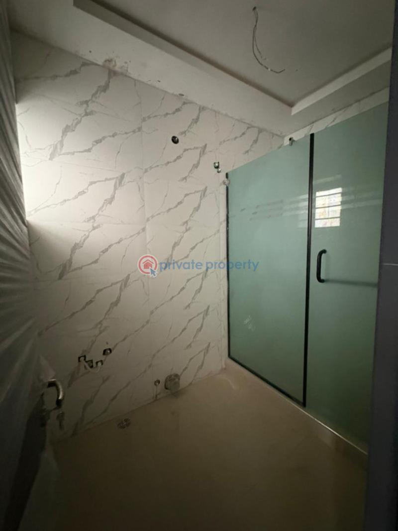 7 bedroom House For Sale Lekki Lagos - 5