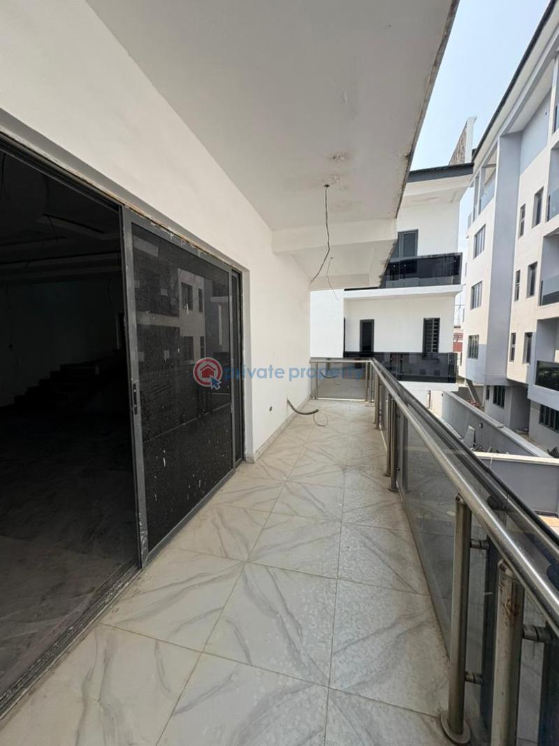 7 bedroom House For Sale Lekki Lagos - 19