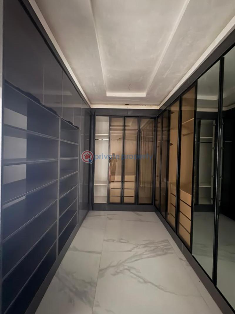 7 bedroom House For Sale Lekki Lagos - 10