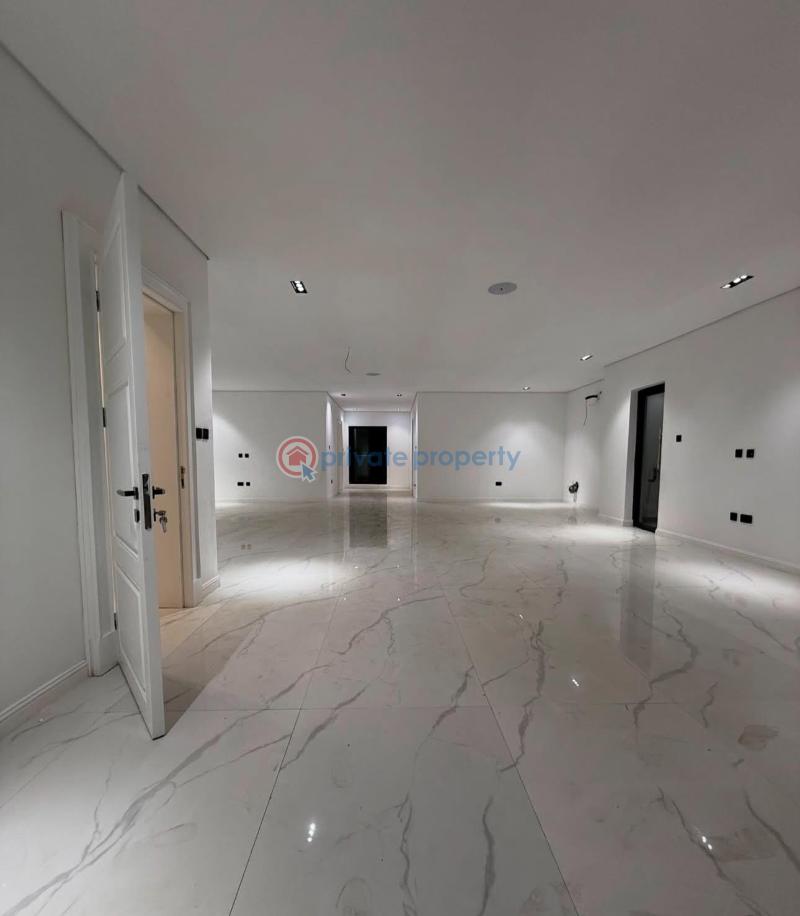 7 bedroom Detached Duplex For Sale Wuye Abuja Phase 2  - 9