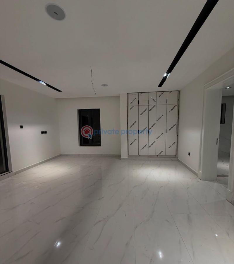 7 bedroom Detached Duplex For Sale Wuye Abuja Phase 2  - 4