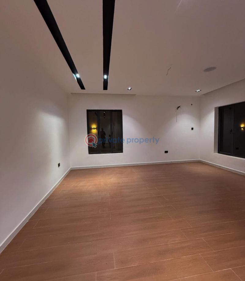 7 bedroom Detached Duplex For Sale Wuye Abuja Phase 2  - 3