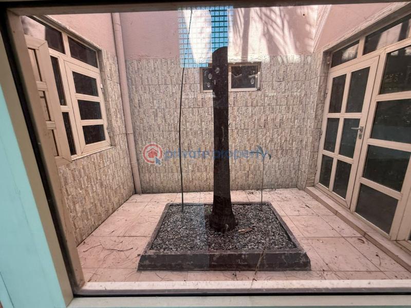 7 bedroom House For Rent Maitama Abuja Phase 1  - 4