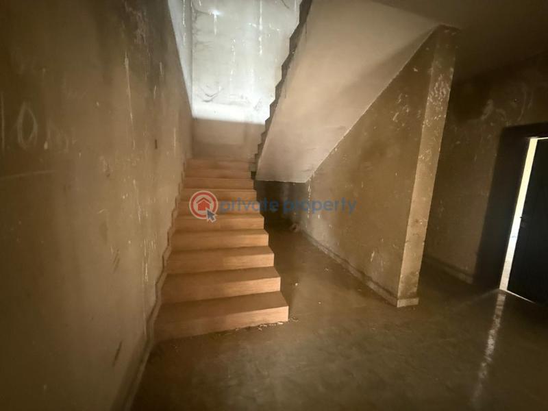 7 bedroom House For Sale Jahi Abuja Phase 2  - 4