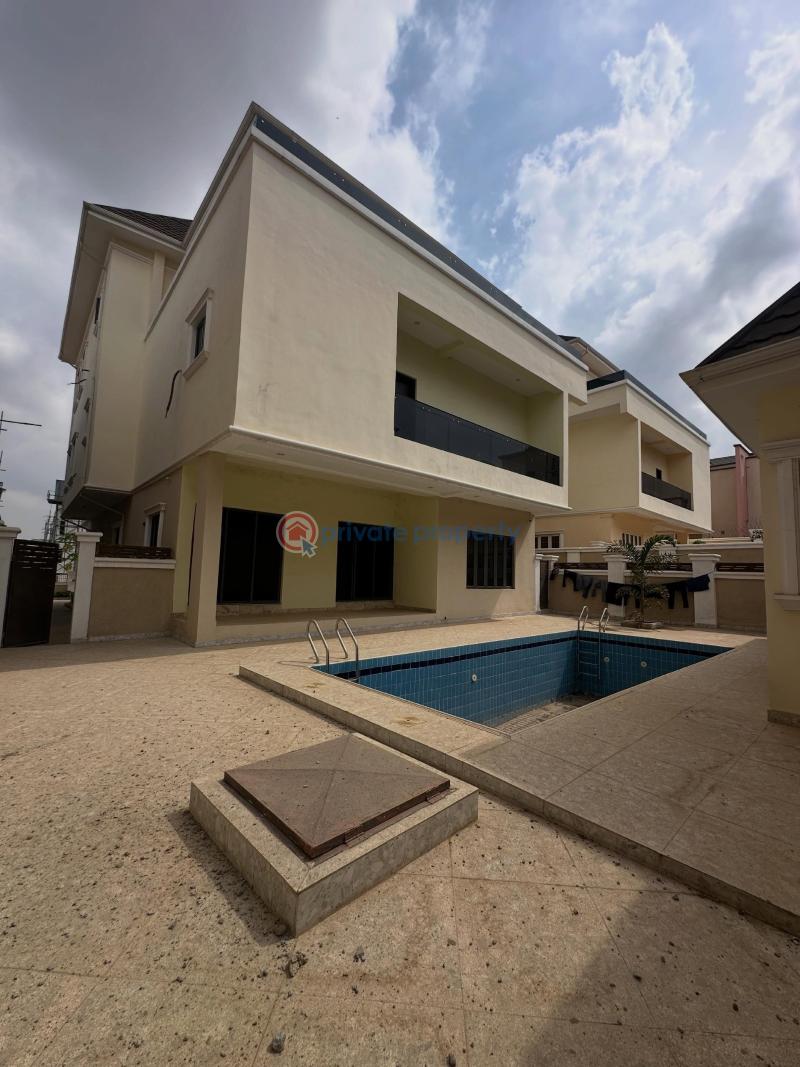 7 bedroom Detached Duplex For Sale Guzape Abuja Phase 1  - 17