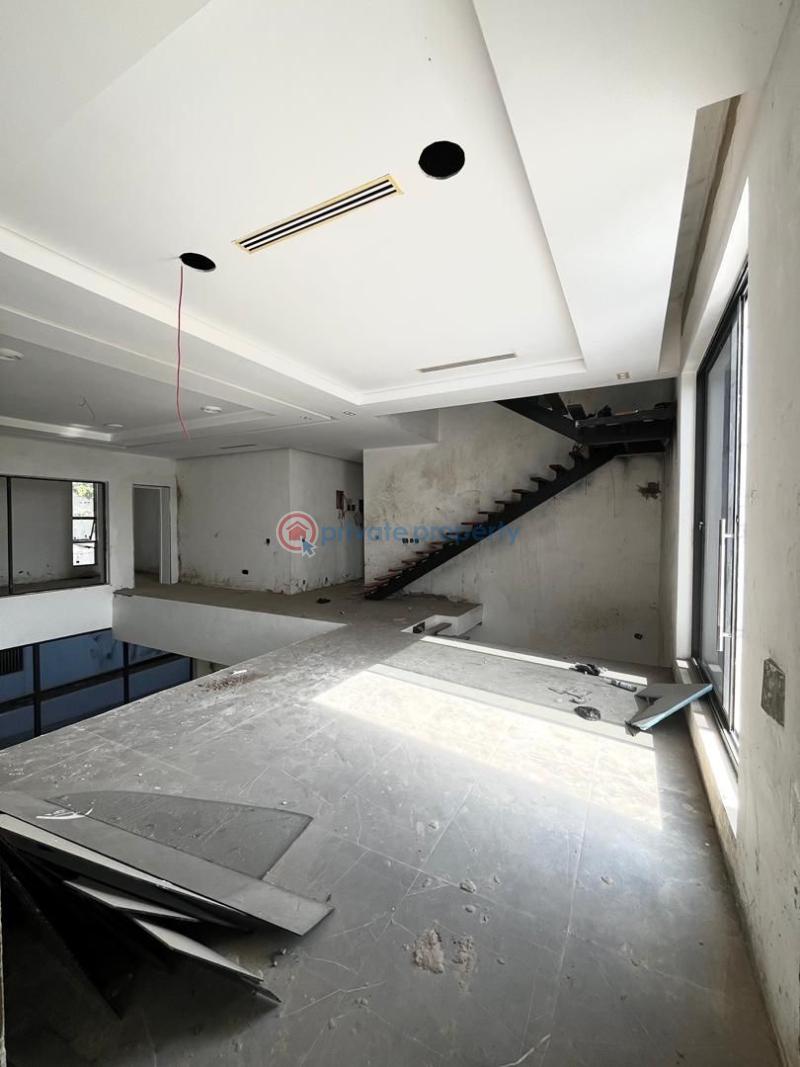 7 bedroom Detached Duplex For Sale Katampe Ext. Abuja Phase 2  - 4