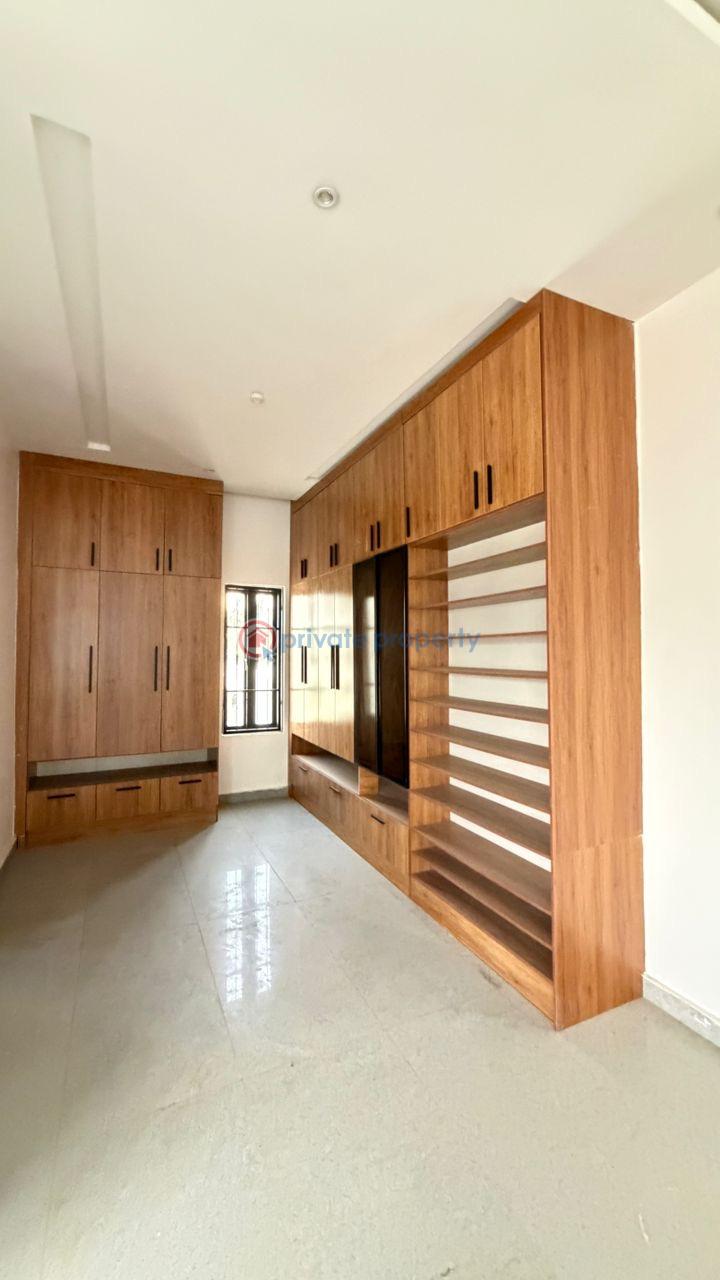 7 bedroom Detached Duplex For Sale Asokoro Abuja Phase 1  - 4