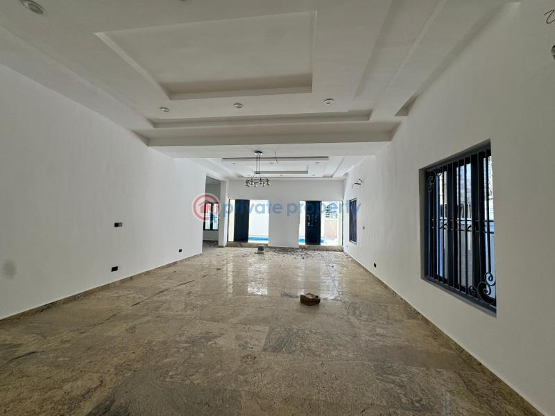 7 bedroom Detached Duplex For Sale Guzape Abuja Phase 1  - 2