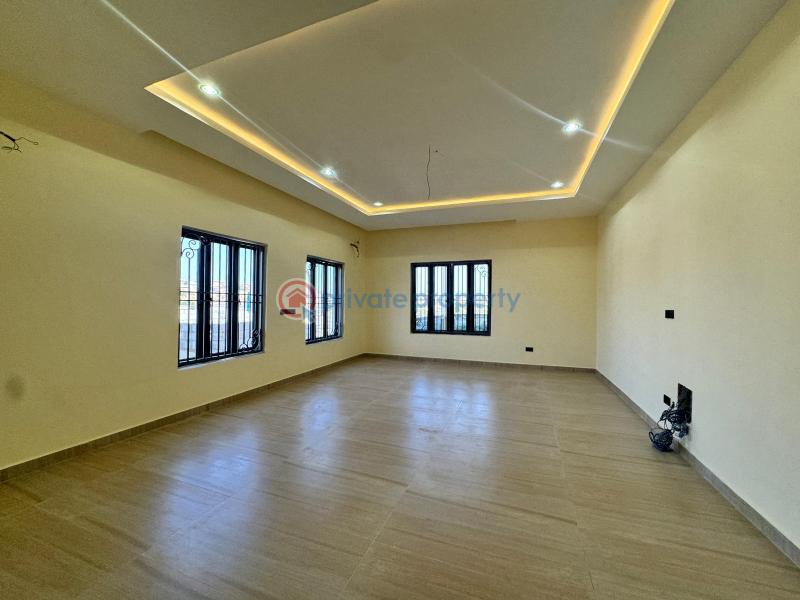 7 bedroom Detached Duplex For Sale Guzape Abuja Phase 1  - 9