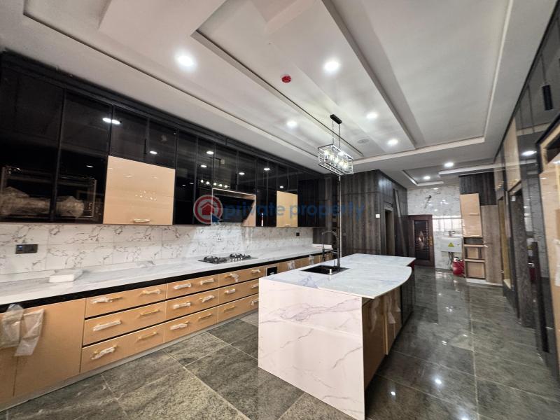 7 bedroom Detached Duplex For Sale Guzape Abuja Phase 1  - 12