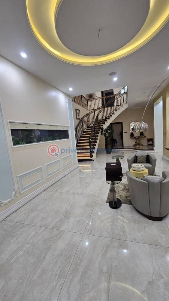 7 bedroom Detached Duplex For Sale Lekki Lagos - 5