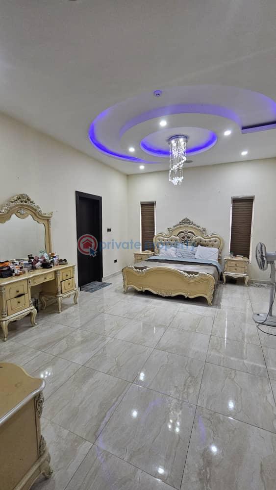 7 bedroom Detached Duplex For Sale Lekki Lagos - 6