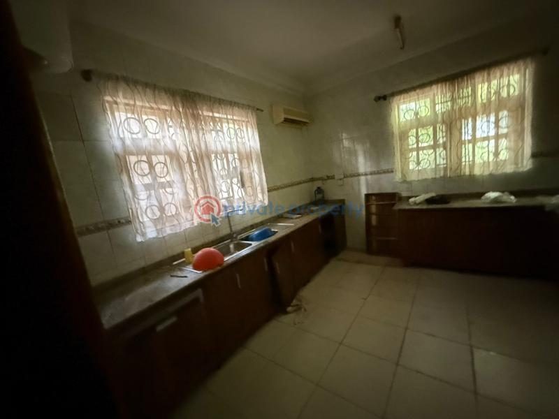 7 bedroom House For Rent Maitama Abuja Phase 1  - 2