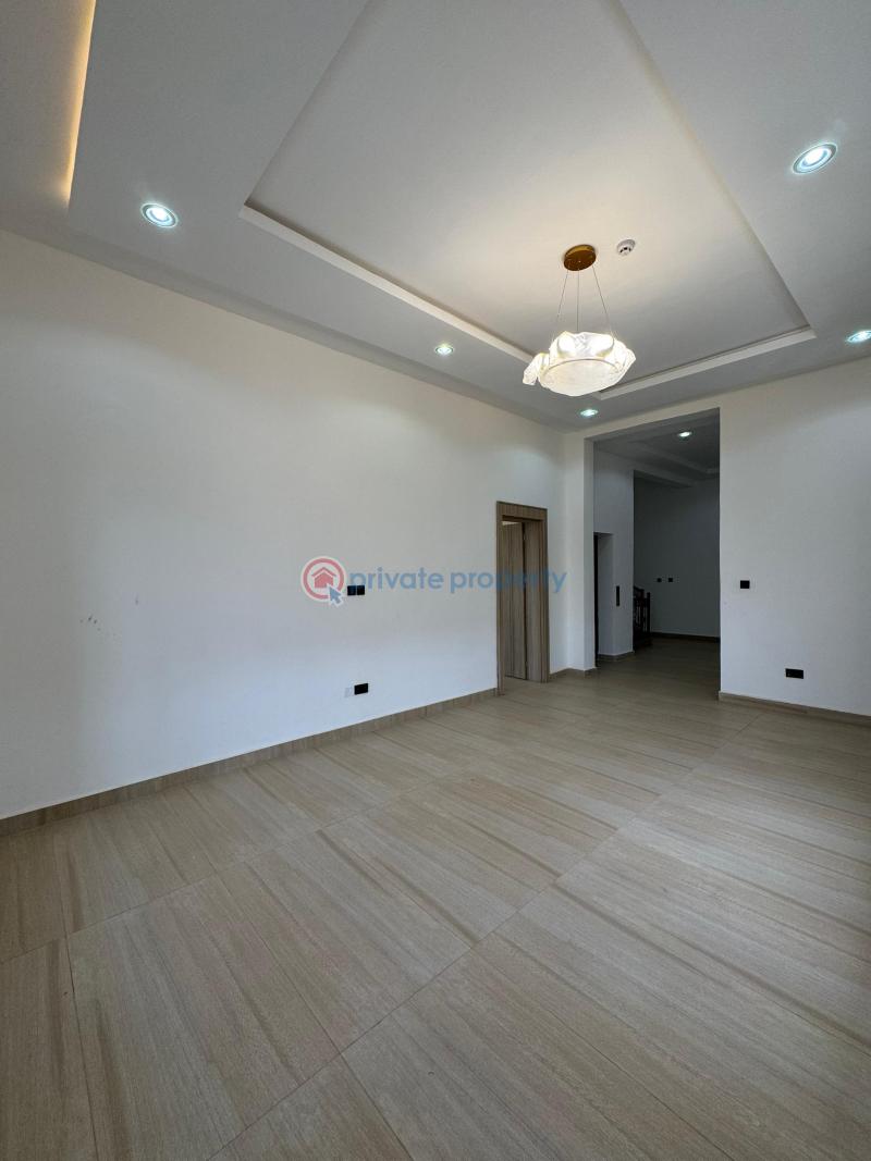 7 bedroom Detached Duplex For Sale Guzape Abuja Phase 1  - 11