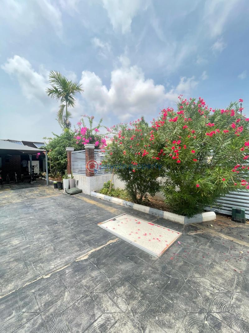 7 bedroom Detached Duplex For Sale Osapa Lekki Lagos - 12