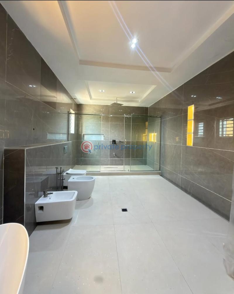 7 bedroom Detached Duplex For Sale Ikeja GRA Lagos - 3