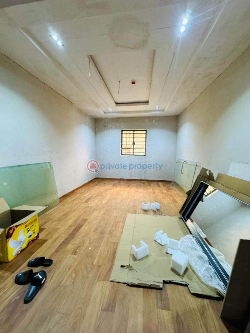 7 bedroom Detached Duplex For Sale Ikeja GRA Lagos - 4