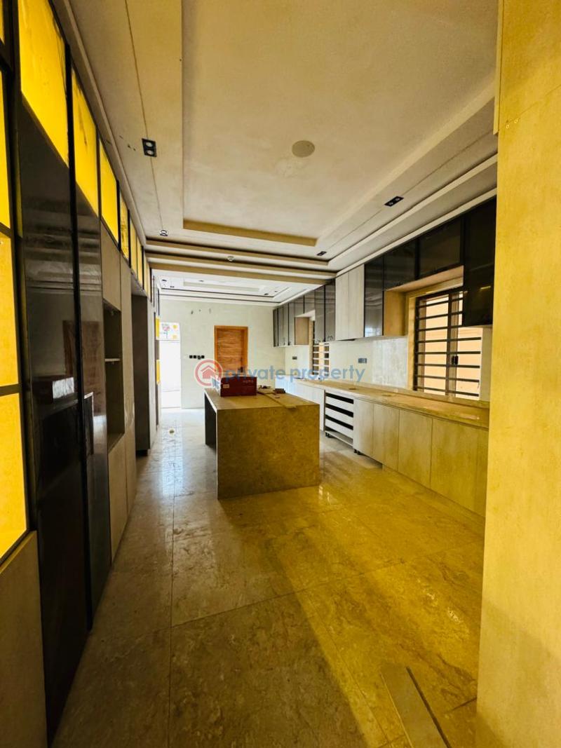 7 bedroom Detached Duplex For Sale Ikeja GRA Lagos - 18