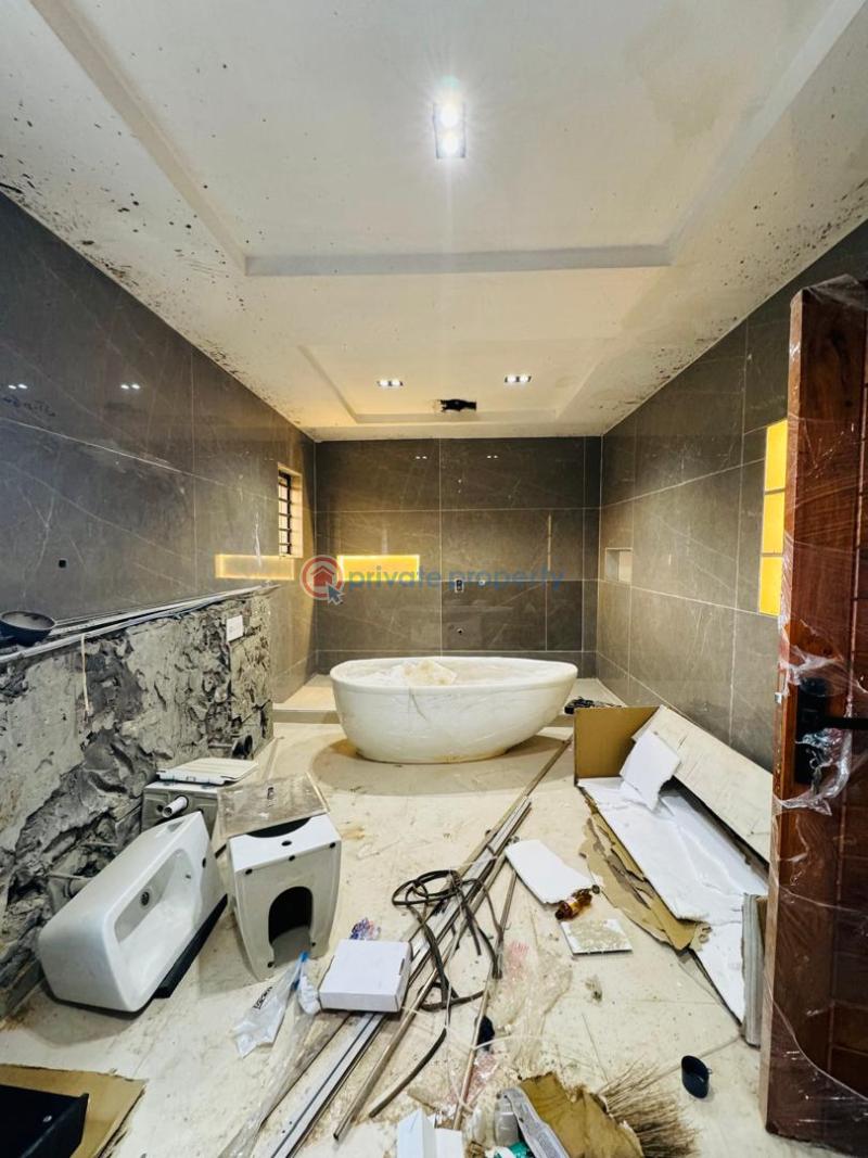 7 bedroom Detached Duplex For Sale Ikeja GRA Lagos - 14