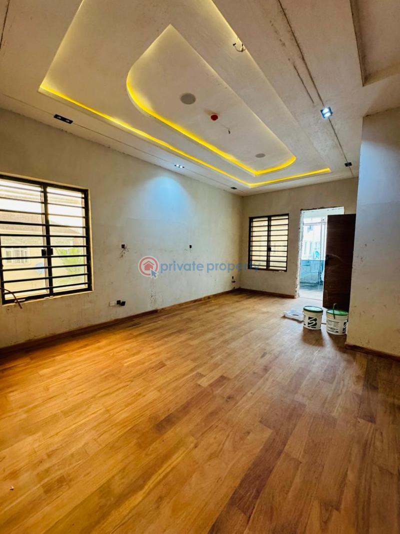 7 bedroom Detached Duplex For Sale Ikeja GRA Lagos - 3