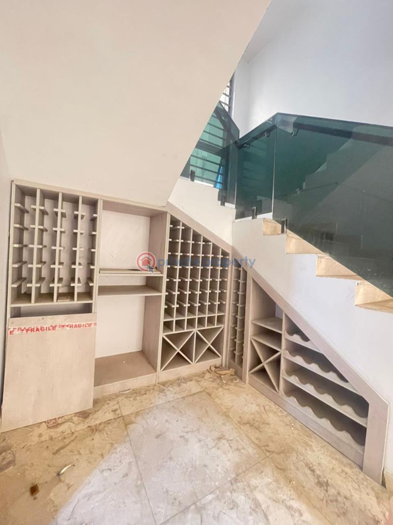 7 bedroom Detached Duplex For Sale Ikeja GRA Lagos - 10