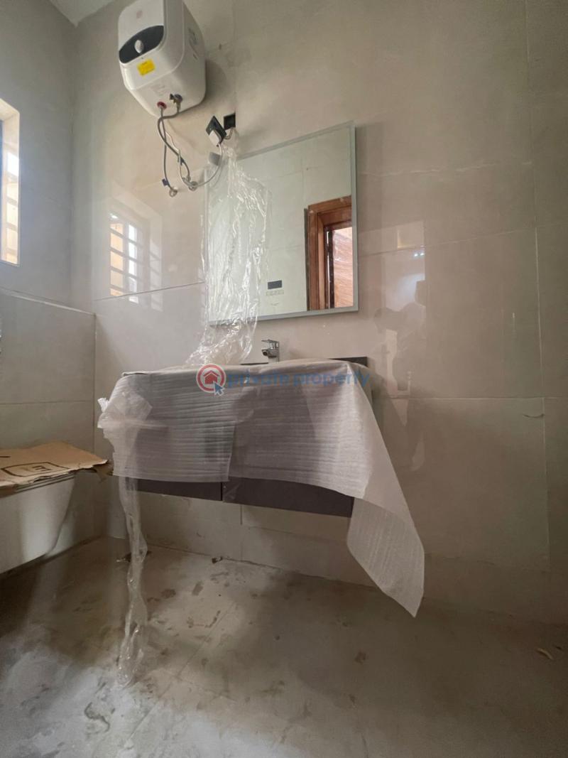 7 bedroom Detached Duplex For Sale Ikeja GRA Lagos - 8