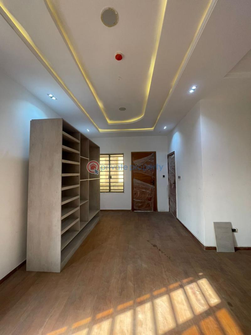 7 bedroom Detached Duplex For Sale Ikeja GRA Lagos - 5