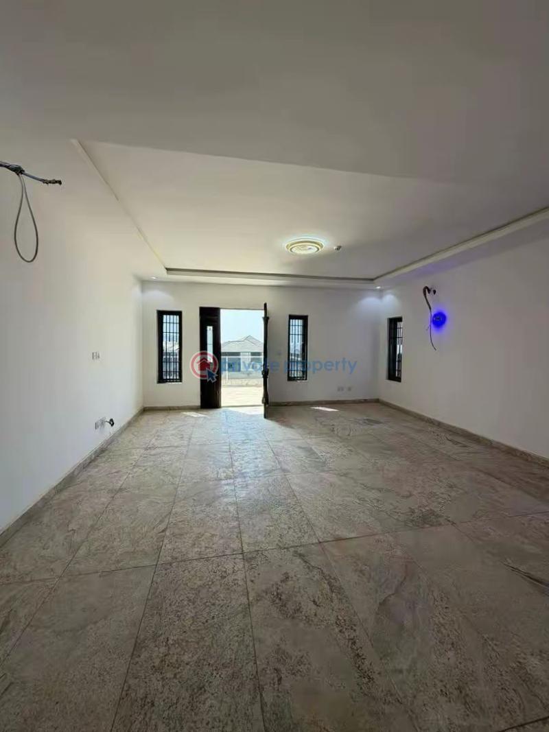 7 bedroom Detached Duplex For Sale Guzape Main Guzape Abuja Phase 1  - 14
