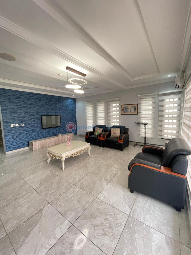 7 bedroom fully detached duplex with swimming pool, cinema, gym, bq and a rooftop - 11 7 bedroom Detached Duplex For Sale Osapa London Lekki Lagos - 11
