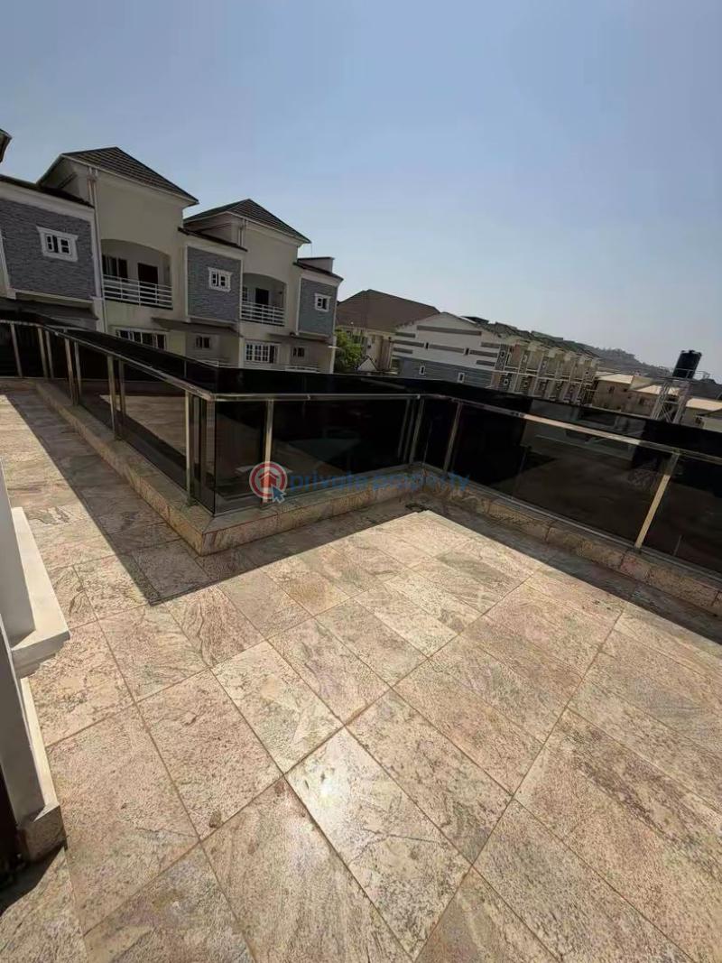 7 bedroom Detached Duplex For Sale Guzape Main Guzape Abuja Phase 1  - 16